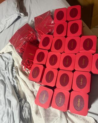Stock composto da 100 bracciali vedi ultima foto