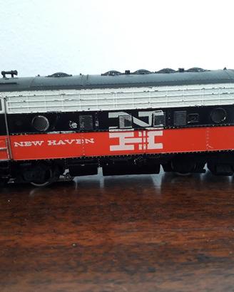 Locomotiva diesel americana 337 Marklin 