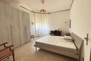 MONOLOCALE A CASERTA