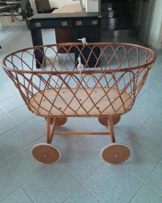 culla rattan vintage 