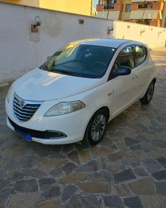 Lancia Y 3ª serie 2011 - 1.2 - 69 CV 5p Gold