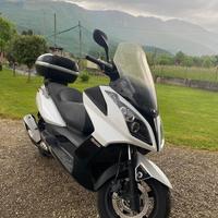 Kymco dowtown 300i