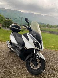 Kymco dowtown 300i