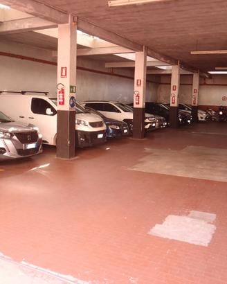 Posti auto moto giornaliero settimanale mensile