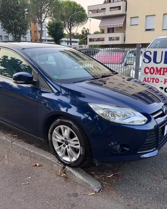 Ford Focus 1.6 TDCi 115 CV SW neopaten garanzia 12