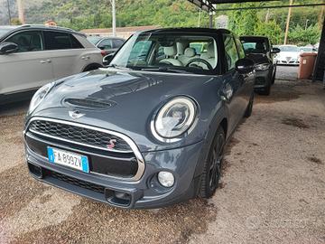 Mini 2.0 Cooper SD Business XL 5 porte