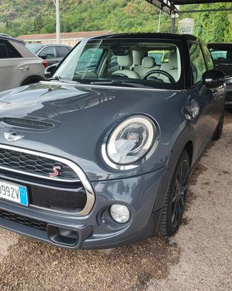 Mini 2.0 Cooper SD Business XL 5 porte
