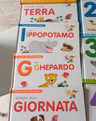 Collana di 42 libri " Piccole storie  dell 'alfabe