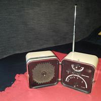 Brionvega "Radio cubo"