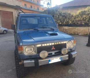 Mitsubishi Pajero prima serie (a molle)