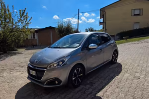 PEUGEOT 208 SIGNATURE 1.5 BLUEHDi 102 CV