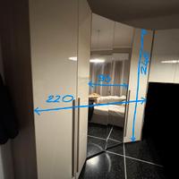 Armadio a ponte con cabina armadio