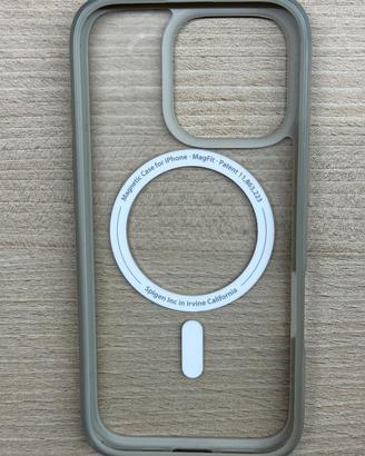 Spigen Cover per iPhone 16 Pro MafSafe