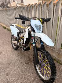 RMZ 450 2010