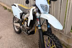 RMZ 450 2010