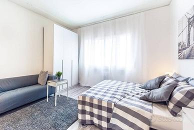 Stanza in appartamento di 100 m² a Venezia