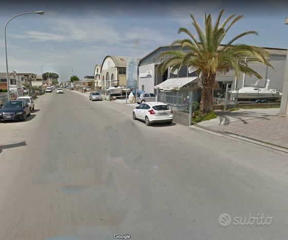 Locale commerciale - Follonica