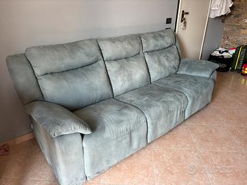Divano 3 posti 2,20 mt