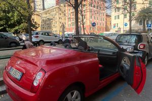 Nissan Micra Cabrio Coupè