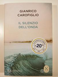 Il silenzio dell'onda Gianrico Carofiglio