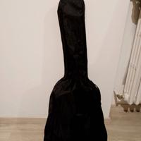 Chitarra EKO 2/3 compresa di custodia