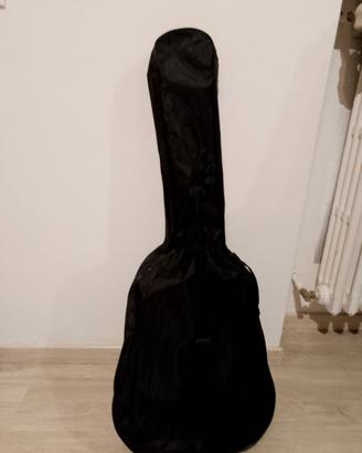 Chitarra EKO 2/3 compresa di custodia