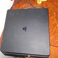 PLAYSTATION 4 