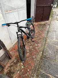 Bicicletta mtb 27.5