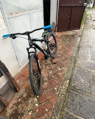 Bicicletta mtb 27.5