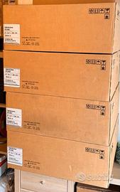 4 APC SMX1000i Smart-UPS X Line Interactive 1000VA