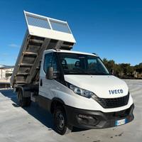 IVECO DAILY RIBALTABILE TRILATERALE 35C12