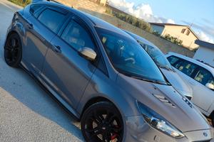 Ford Focus ST 185cv UNICA 