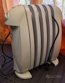 Stufa Elettrica, DeLonghi Radiatore ad olio 500W.