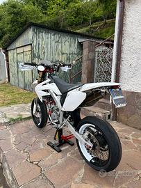 HM 125