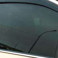 Oscurare vetri auto/ app pellicola fari