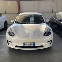 Tesla model 3 dual motor performance