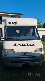 Camper semintegrale Elnagh Sleek 595