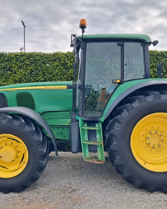 Trattore usato John Deere 6620 SE DT