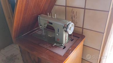 Macchina da cucire (vintage)
