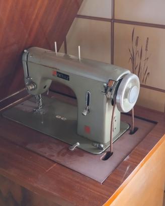 Macchina da cucire (vintage)