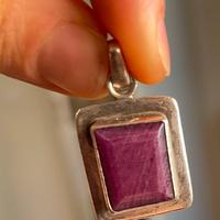 Ciondolo in argento 925 con rubino – 11 g