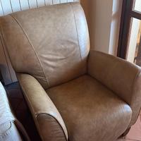 POLTRONA RECLINABILE