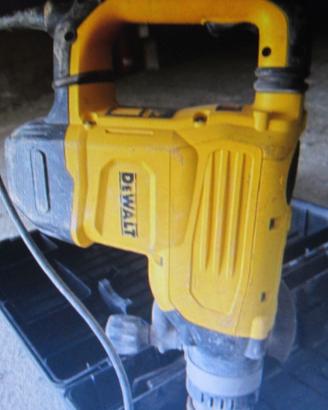 MARTELLO-DEMOLITORE-DE-WALT MOD D25601-5.5KG SDS-