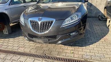 Lancia delta fari led disponibile per ricambi