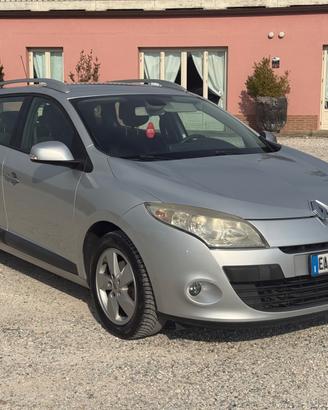Renault Megane Mégane 1.5 dCi 110CV SporTour Luxe