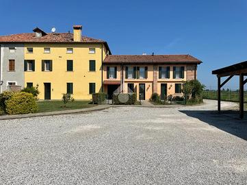 3 LOCALI A CERVARESE SANTA CROCE