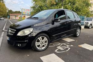 Mercedes b 200