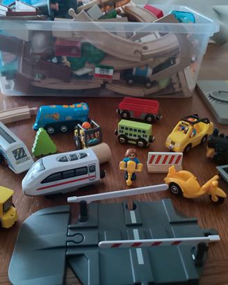 Box grande con pista trenino in legno