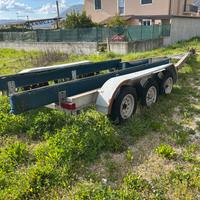 Carrello porta barca.