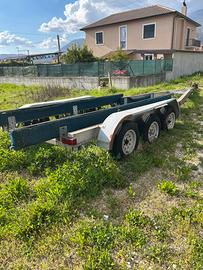 Carrello porta barca.